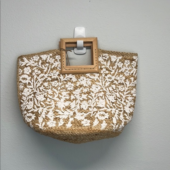 Antik Kraft Handbags - Antik Kraft | XL Jute Tote Bag ⚜️ w/ Wooden Handles